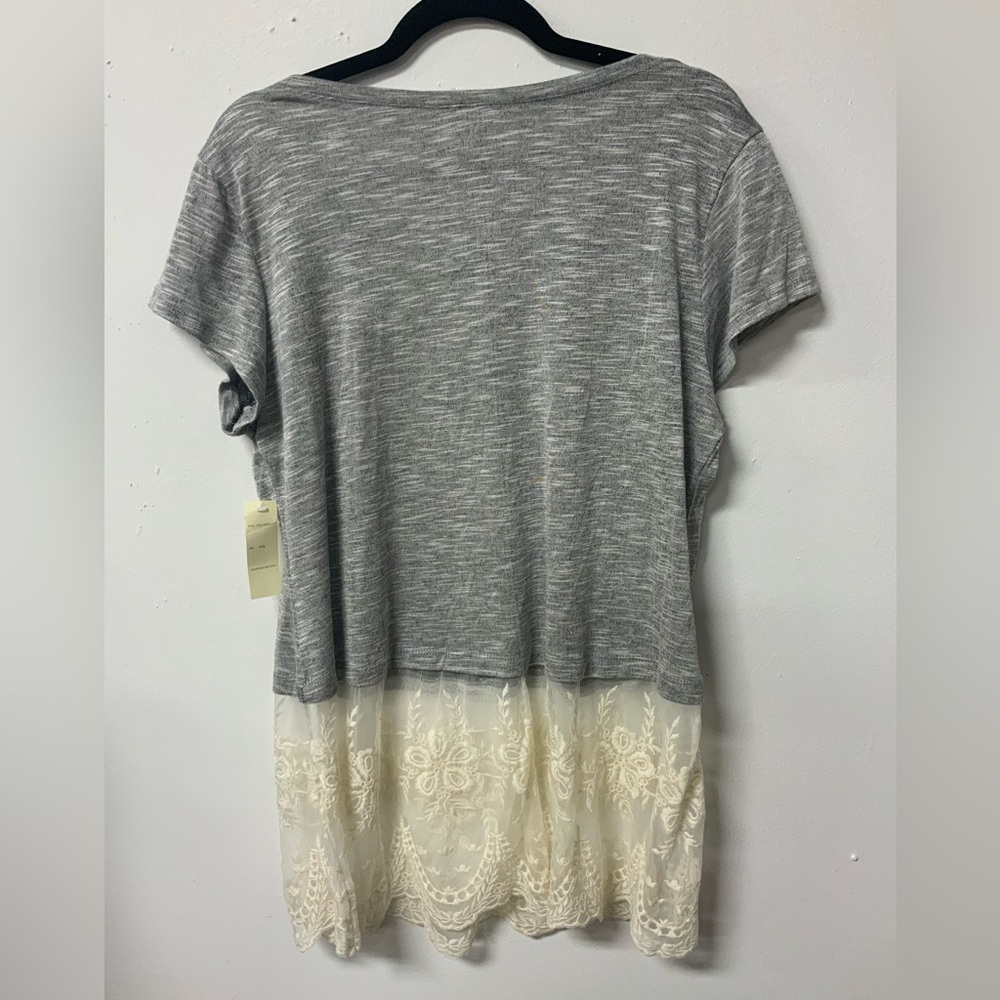 PASSPORT SHIRT WITH LACE - Picture 2 of 4